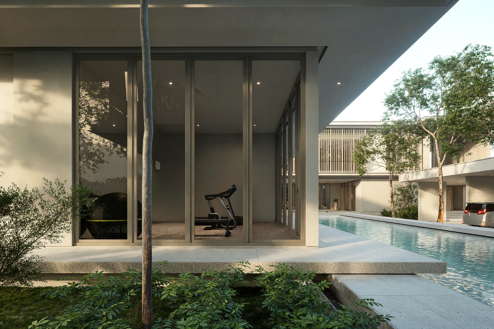 Glazed fitness room facing the pool at BANG BUA THONG.